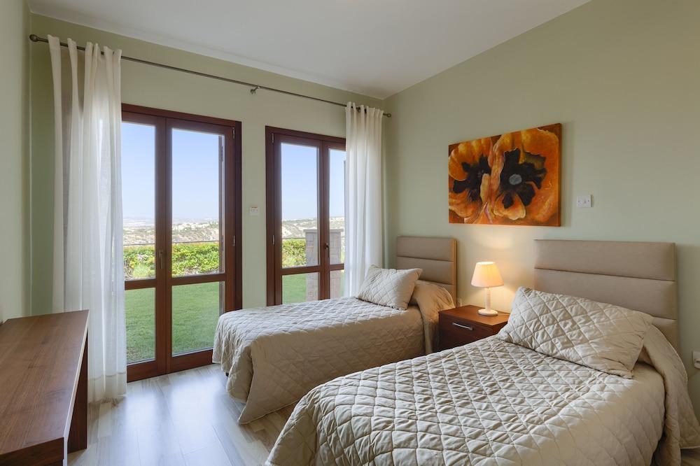 Aphrodite Hills Holiday Residences Экстерьер фото