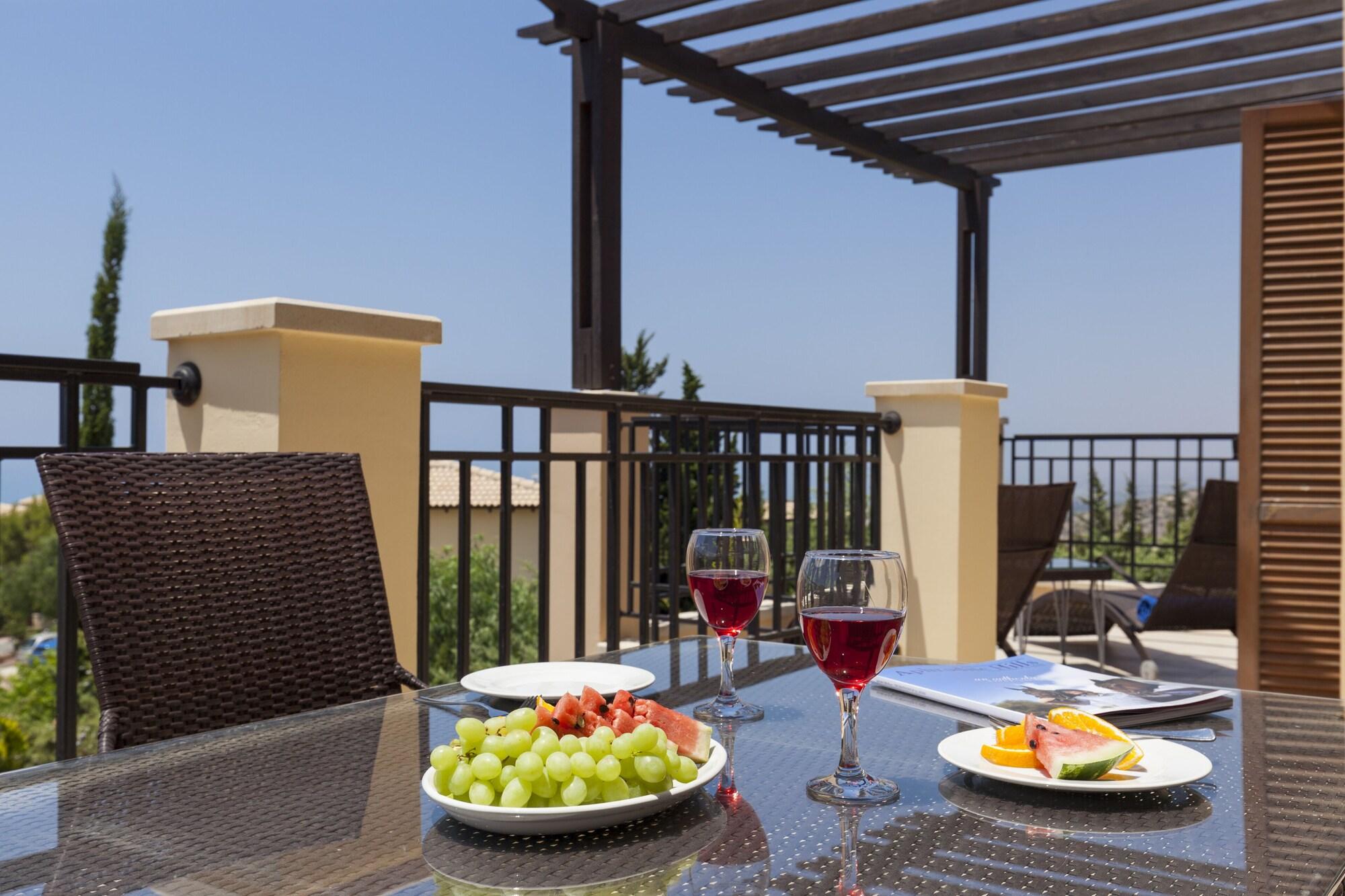 Aphrodite Hills Holiday Residences Экстерьер фото