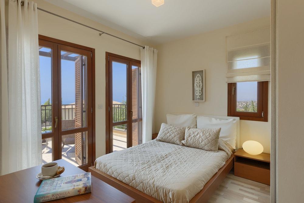 Aphrodite Hills Holiday Residences Экстерьер фото